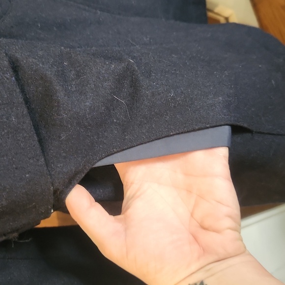 Dark Navy wool winter coat size large - Picture 8 of 10